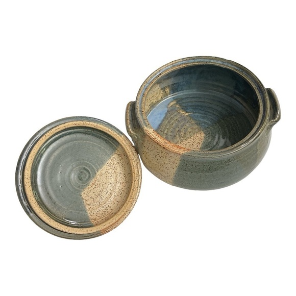 Pamela- Kohler- Camp Art Pottery
Casserole Dish W/ Lid Leaf Design Signed - Picture 5 of 16